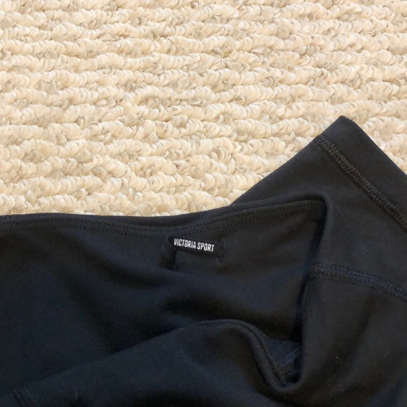 Victoria Secret Knockout High- Rise Capri - Picture 8 of 8